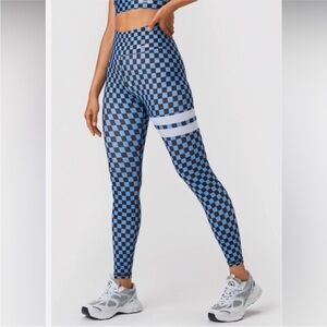 Stronger workout pants sz L